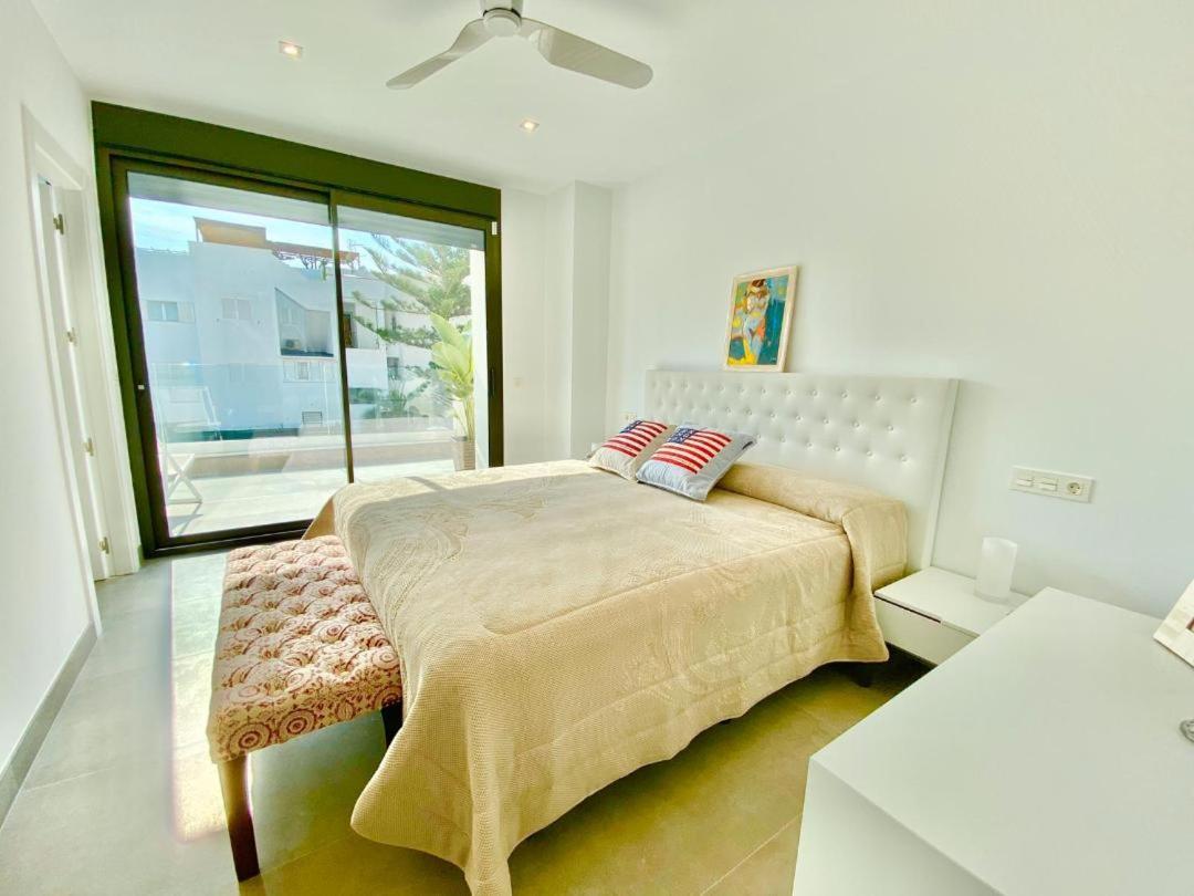 Chalet Con Piscina Privada En La Urb. De Puerto Rey Лос-Амаргильос Экстерьер фото